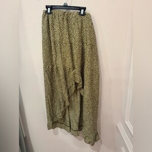 Side Slit Ruffle Maxi Skirt